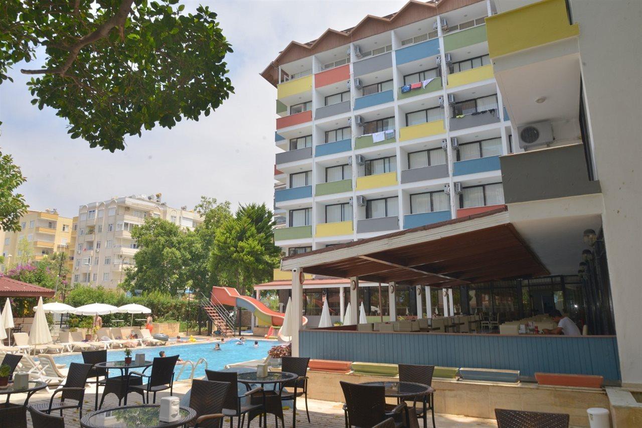 מהמוטלר Viva Beach Hotel מראה חיצוני תמונה