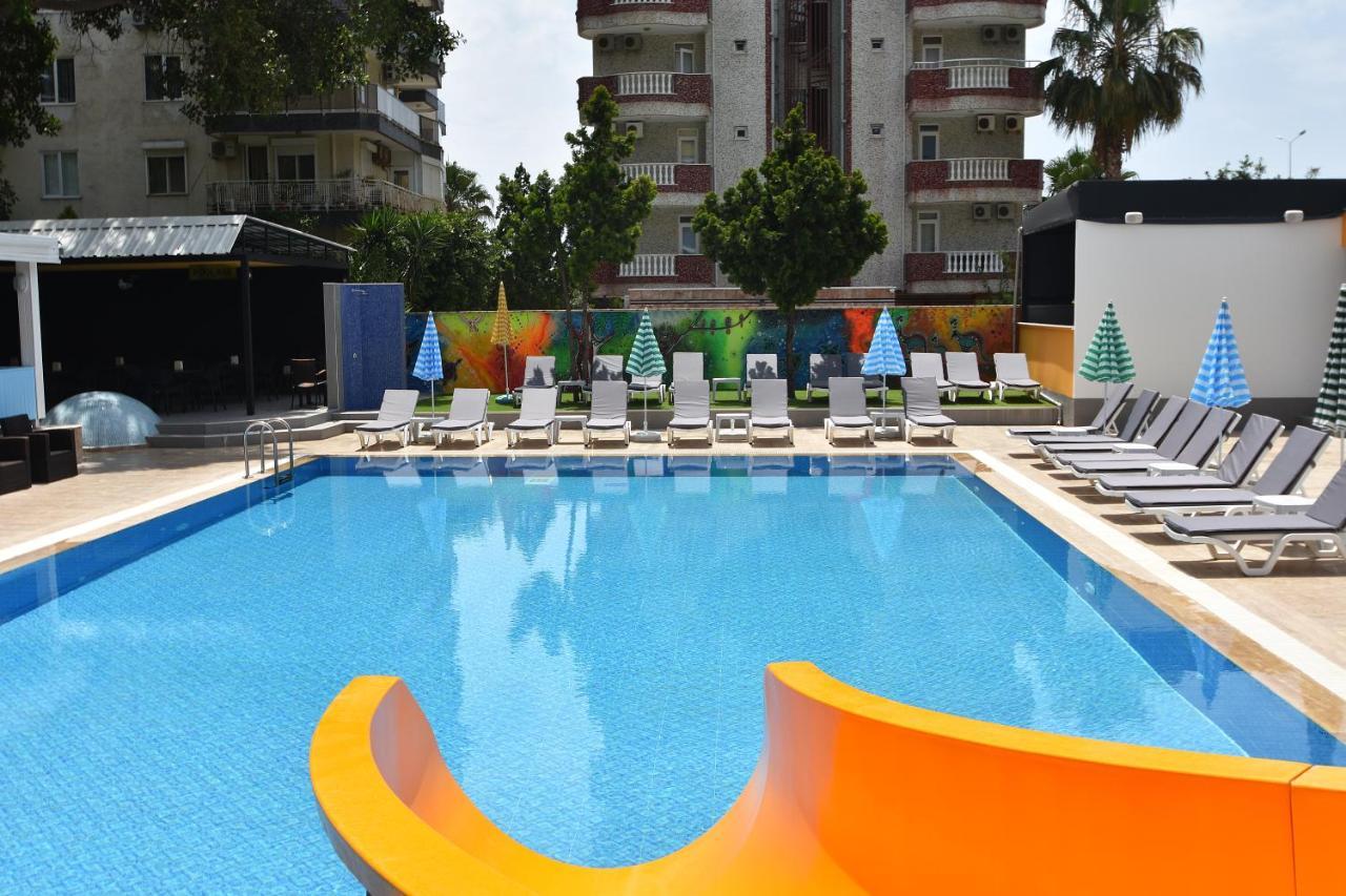 מהמוטלר Viva Beach Hotel מראה חיצוני תמונה